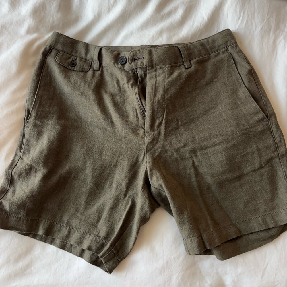 Banana Republic Men’s Olive Green Linen Blend Shorts Size 30 Flat Front